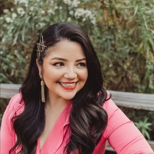 Meet your Posher, Natalie